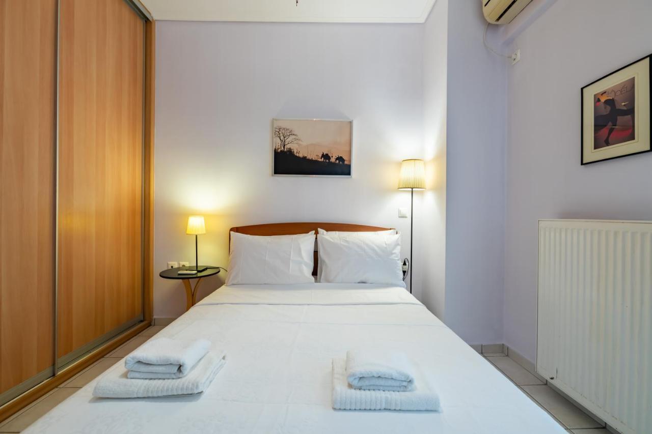 Appartamento Flat In Excellent Location With Private Parking Atene Esterno foto